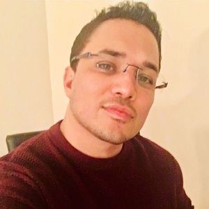 Meet your Posher, Adam